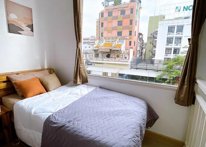 Lively And Cozy Canal House ,entire House Bangkok